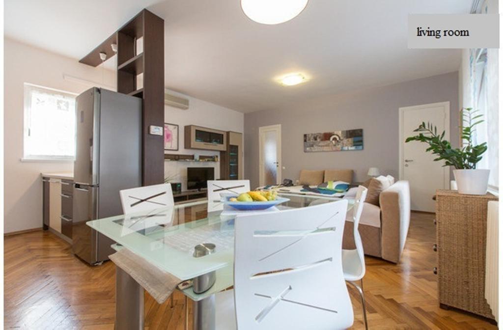 Apartment Atrium Plaza Zagreb Phòng bức ảnh